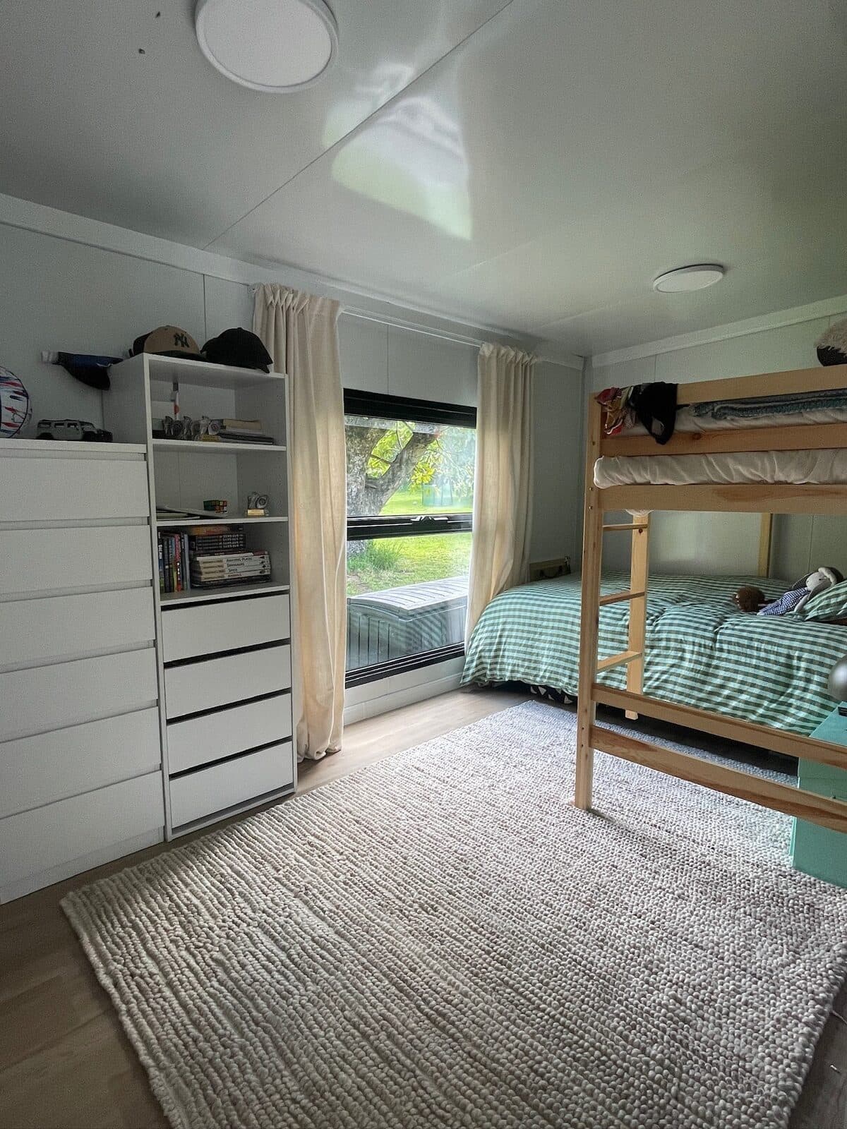 Dormitorio con clóset, Casa Smart Mody